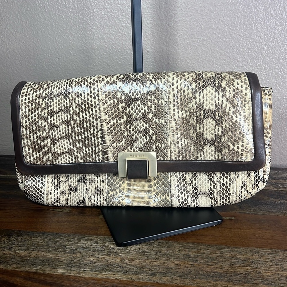 MICHAA Clutch Bag